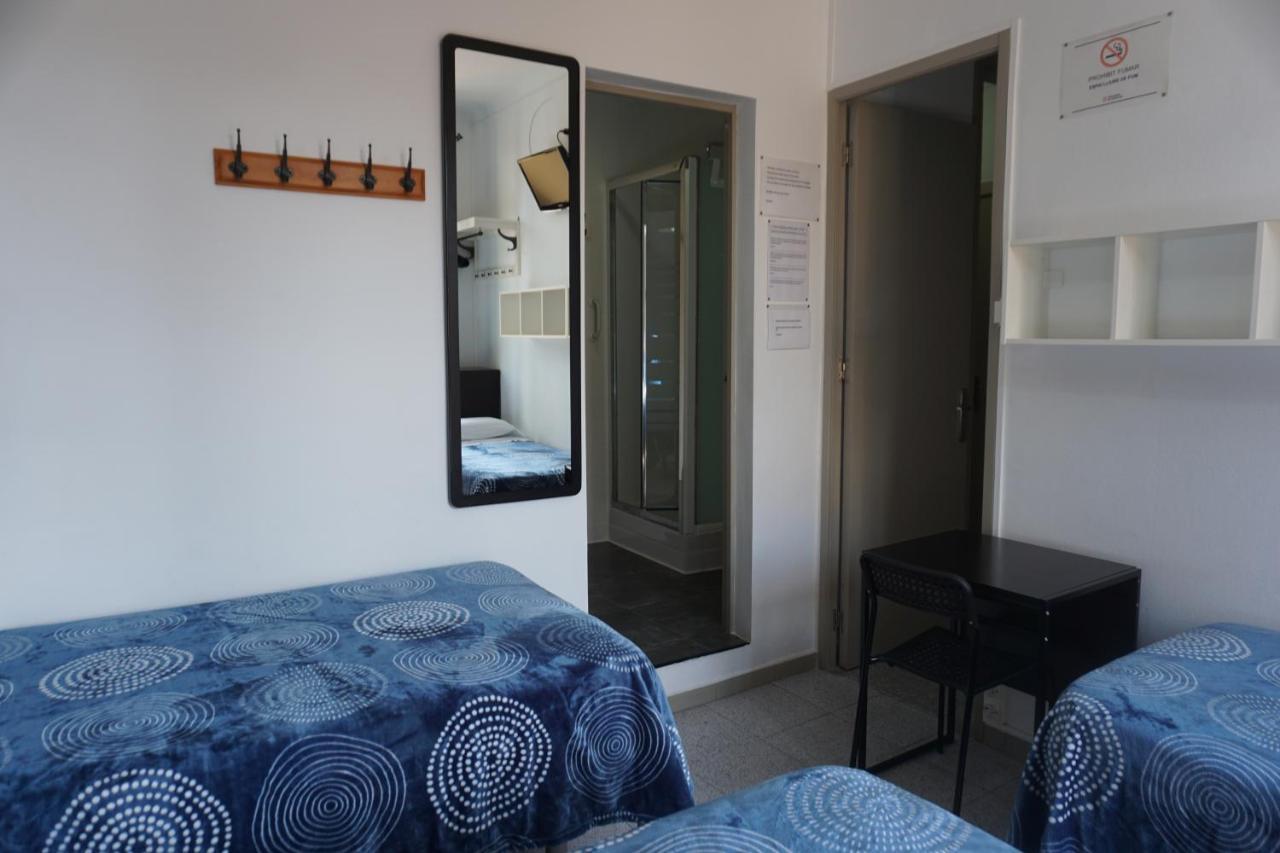 Pension Casa Blanca Βαρκελώνη Εξωτερικό φωτογραφία