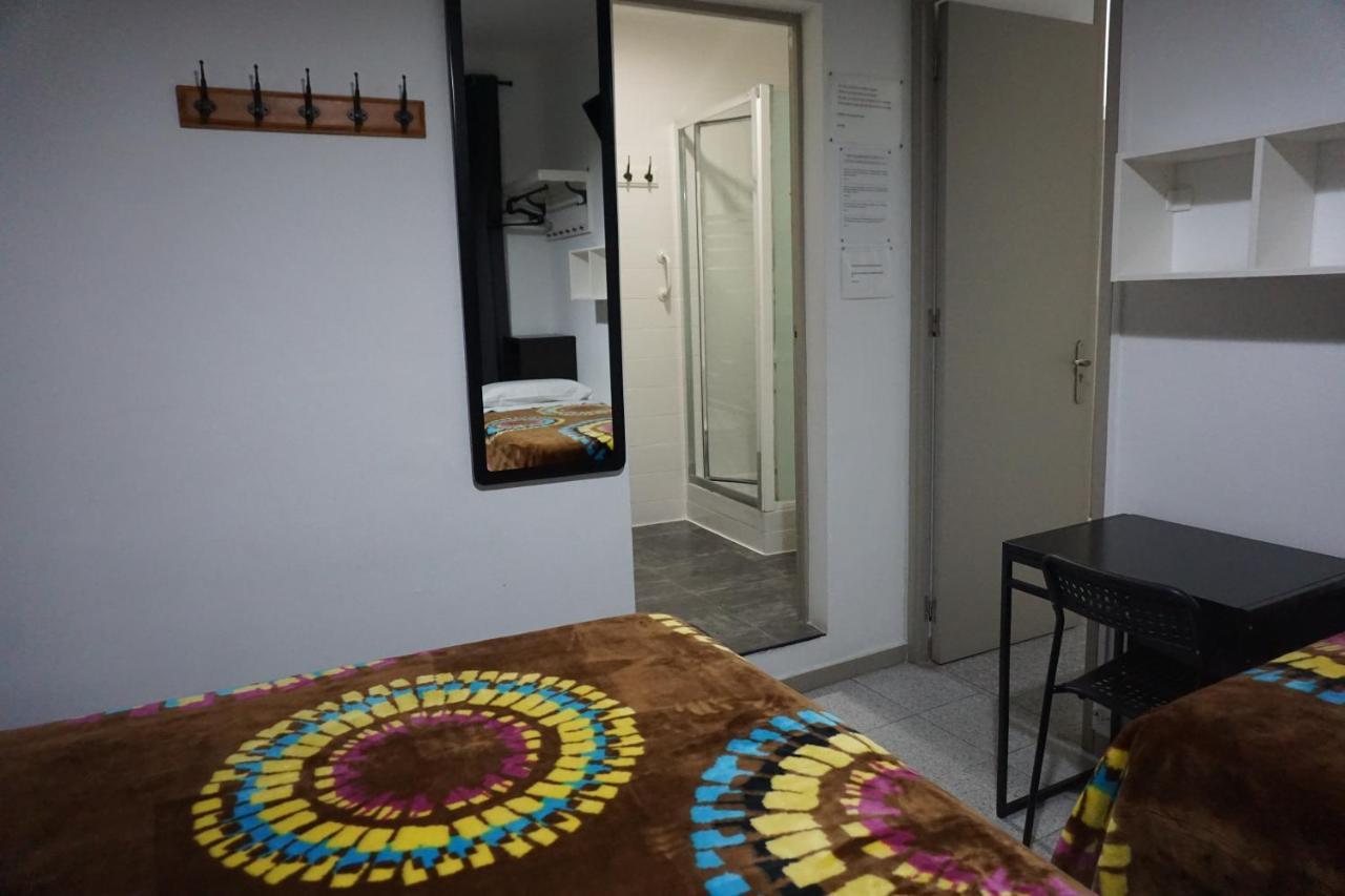 Pension Casa Blanca Βαρκελώνη Εξωτερικό φωτογραφία